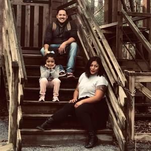 Meet your Posher, Gabriela